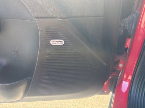 Certified 2016 Dodge Challenger R/T RWD image 12
