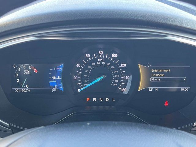 Used 2020 Ford Fusion SE FWD image 32