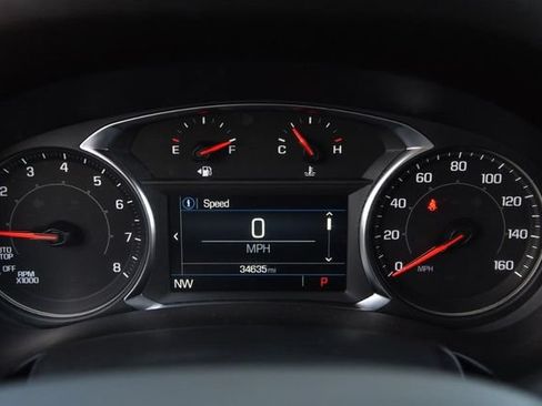 Used 2024 GMC Terrain SLE AWD/4WD image 10