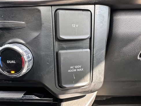 Used 2023 Ford F250 Lariat w/ Lariat Ultimate Package AWD/4WD image 29