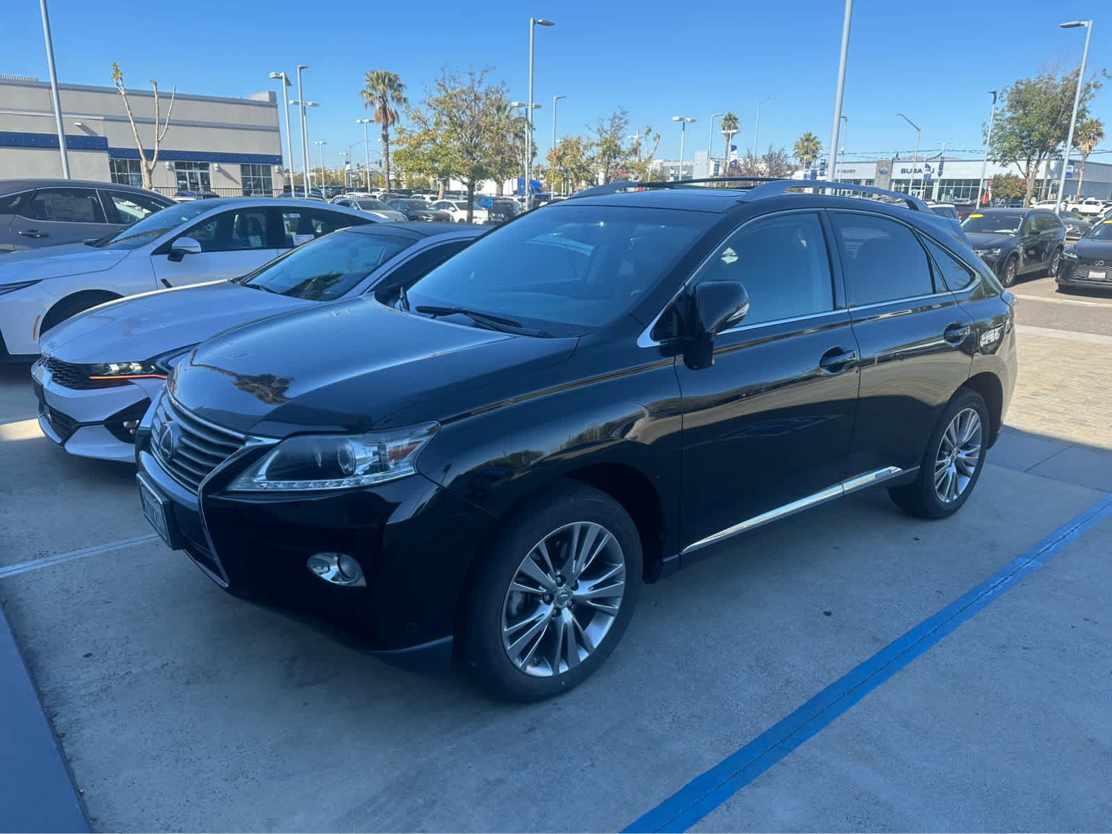 Used 2013 Lexus RX 450h AWD w/ Navigation Pkg image 3