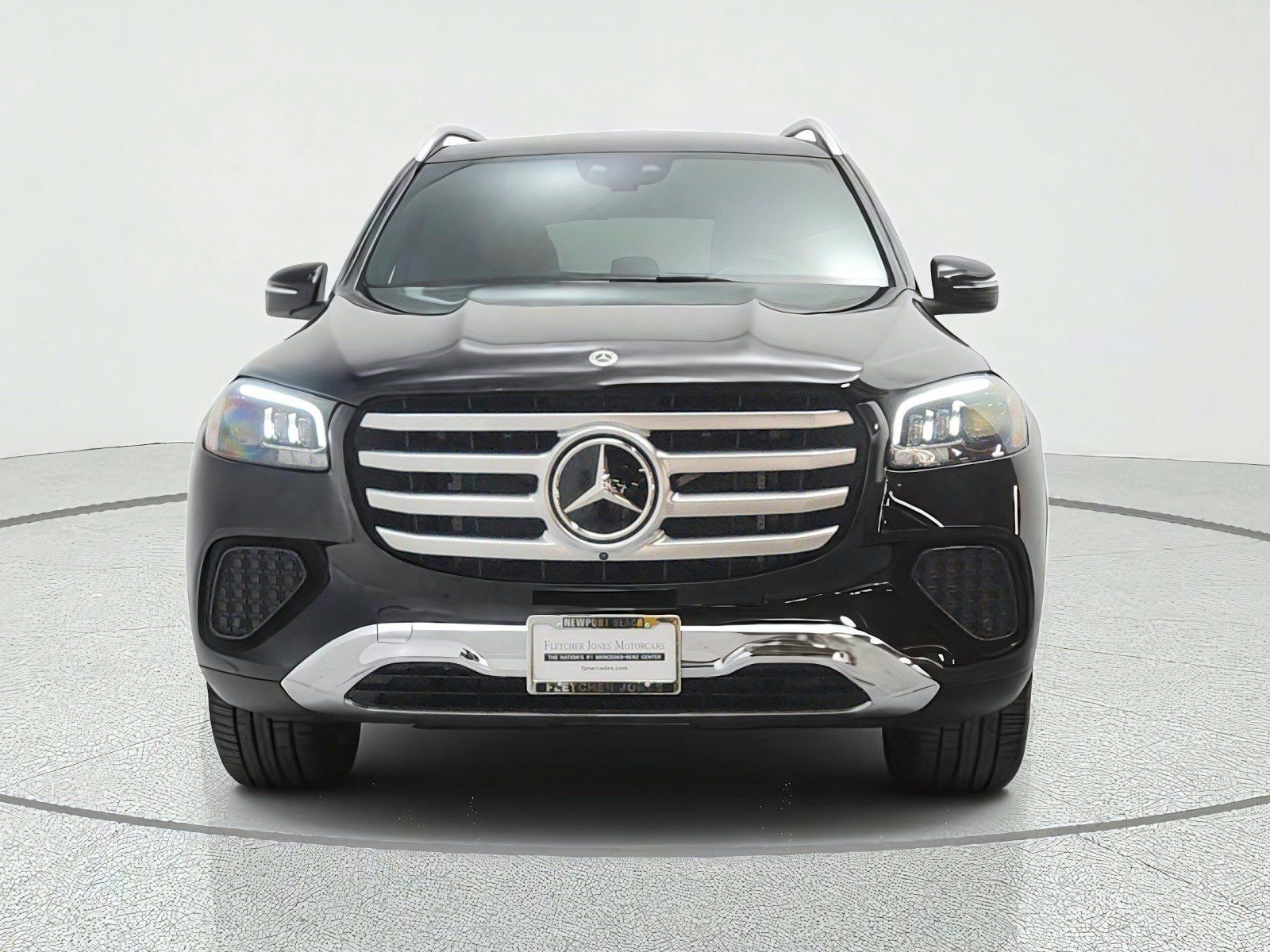 Certified 2026 Mercedes-Benz GLS 450 4MATIC image 2