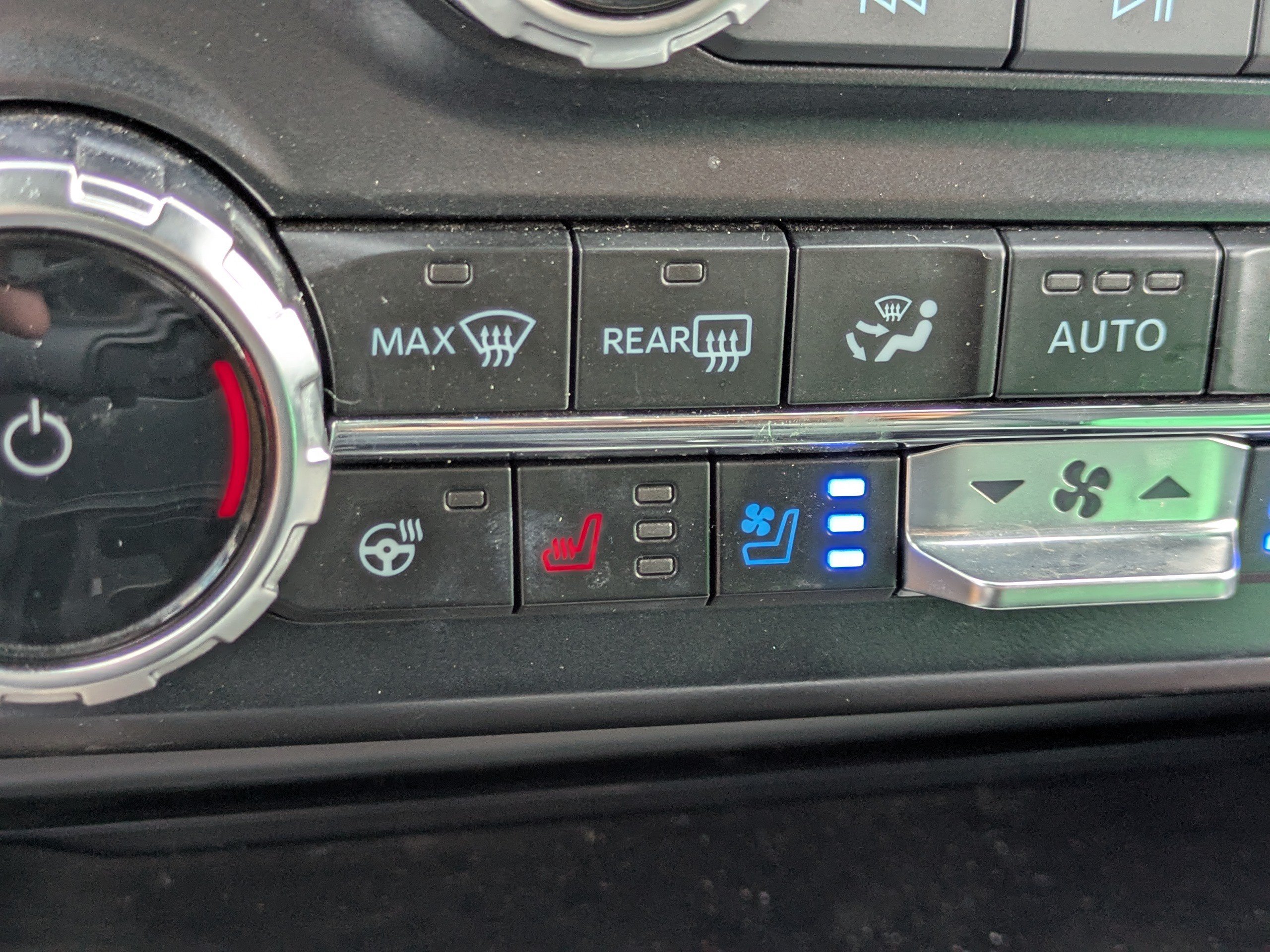 Used 2024 Ford F250 Lariat w/ Lariat Ultimate Package AWD/4WD image 32