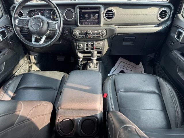 Used 2023 Jeep Wrangler Unlimited Sahara w/ Cold Weather Group AWD/4WD image 14