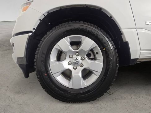 Used 2023 RAM 1500 Big Horn image 14