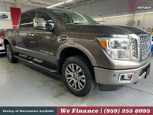 Used 2016 Nissan Titan Platinum Reserve AWD/4WD image 3
