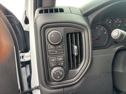 New 2026 Chevrolet Silverado 2500 Custom w/ Custom Value Package AWD/4WD image 6