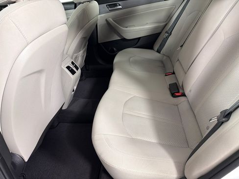 Used 2019 Hyundai Sonata SEL FWD image 15