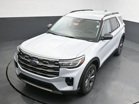 New 2026 Ford Explorer Active w/ Active Comfort Package image 22