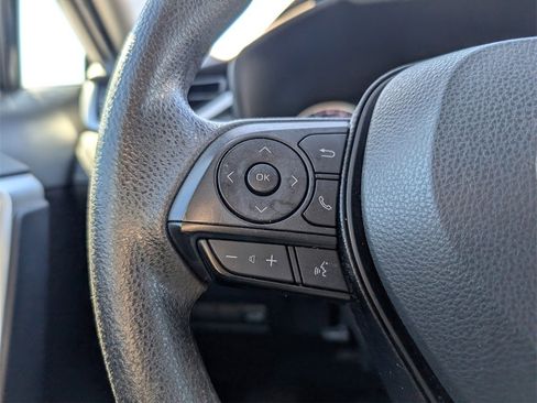 Used 2021 Toyota RAV4 XLE image 22