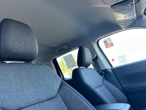 New 2025 Ford Maverick XLT w/ XLT Luxury Package image 16