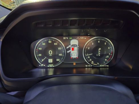 Used 2018 Volvo XC90 T6 Momentum w/ Convenience Package image 41