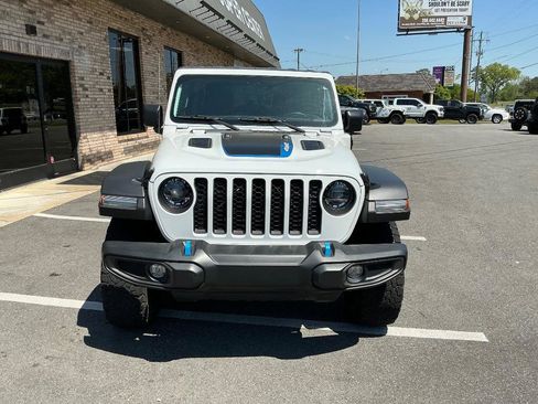 Used 2023 Jeep Wrangler Unlimited Rubicon 4xe w/ Cold Weather Group AWD/4WD image 8