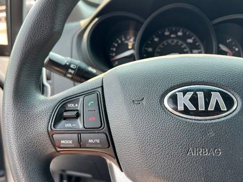 Used 2017 Kia Rio LX w/ Power Package FWD image 17