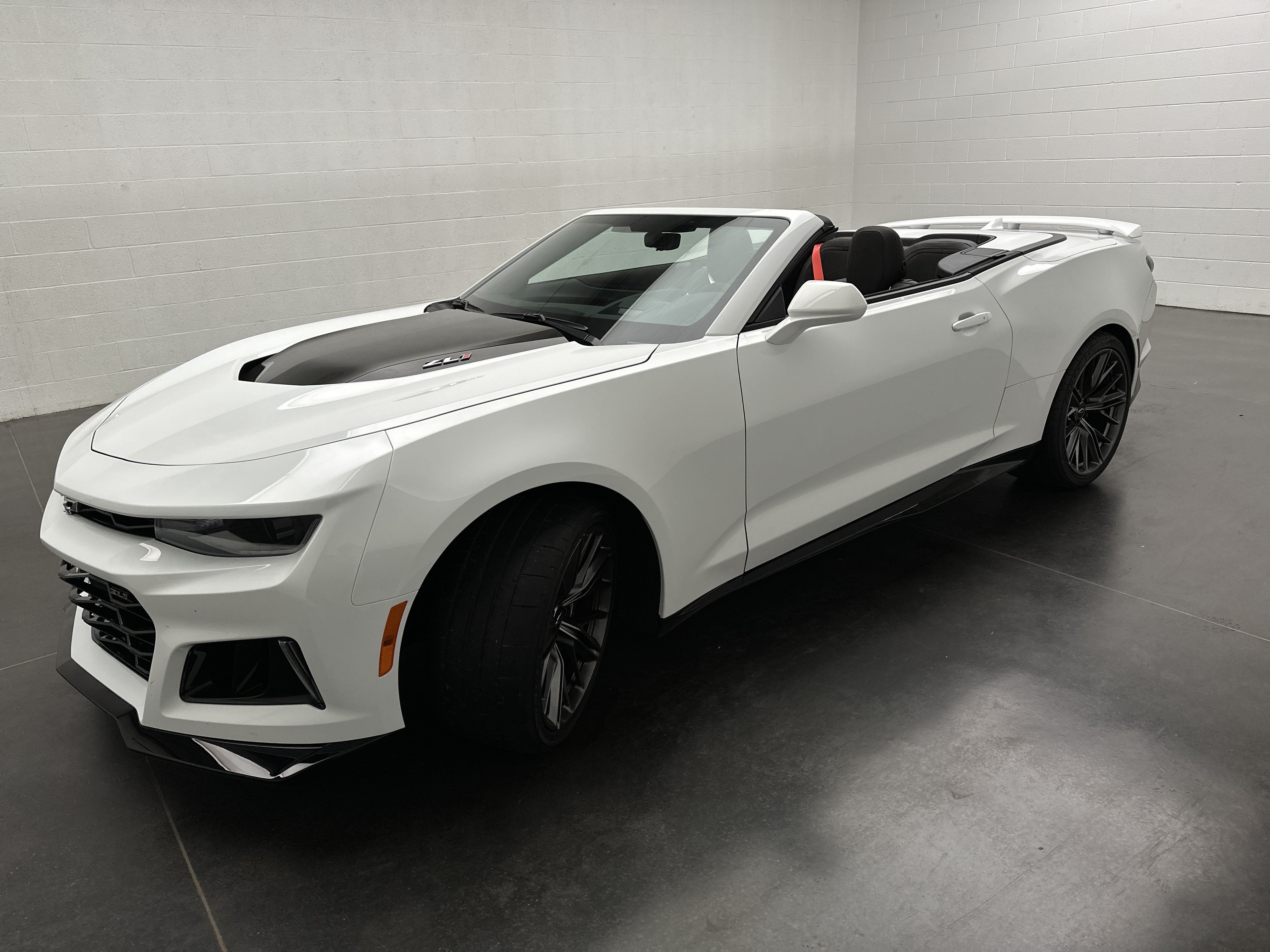 Used 2024 Chevrolet Camaro ZL1 RWD image 45