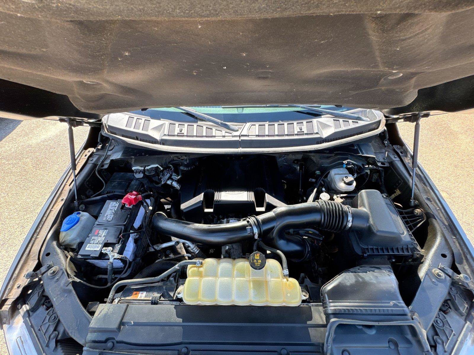 Used 2019 Ford F150 Lariat w/ Max Trailer Tow Package AWD/4WD image 25