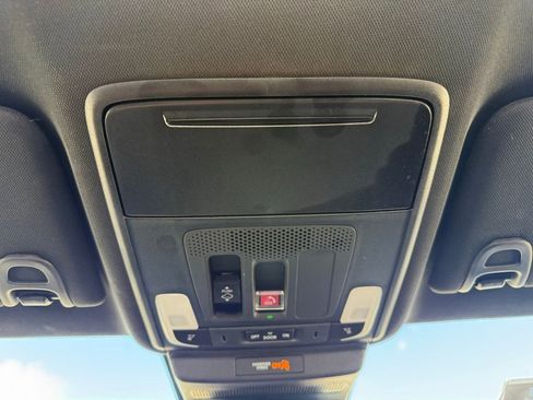 Used 2024 Honda Accord Sport image 17