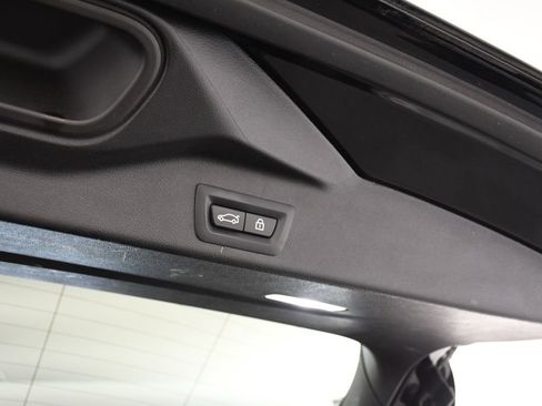 Used 2021 BMW X5 xDrive40i w/ Premium Package AWD/4WD image 25