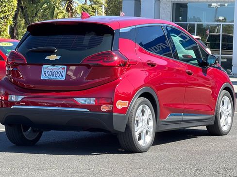 Used 2020 Chevrolet Bolt LT FWD image 5
