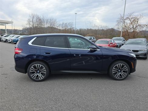 New 2026 BMW X3 xDrive30 w/ Premium Package image 2