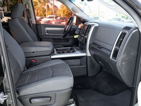 Used 2018 RAM 1500 Big Horn image 35