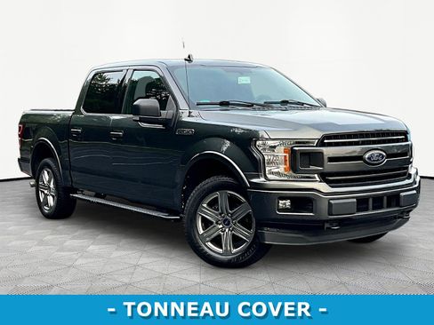 Used 2018 Ford F150 XLT w/ Equipment Group 302A Luxury AWD/4WD image 3