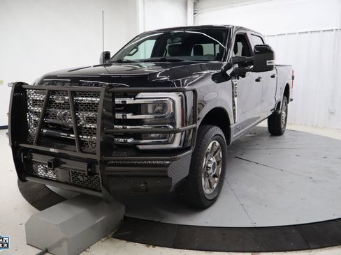 Used 2024 Ford F250 King Ranch AWD/4WD image 8