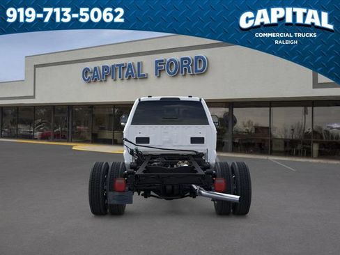New 2026 Ford F550 4x4 Crew Cab image 5