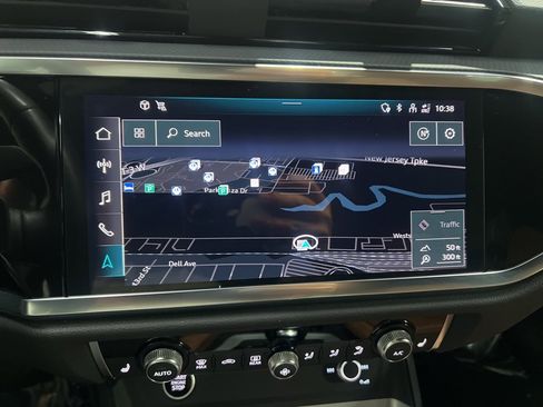 Used 2024 Audi Q3 2.0T Premium Plus image 59