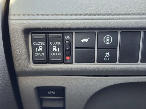 Certified 2024 Honda Odyssey EX-L image 21