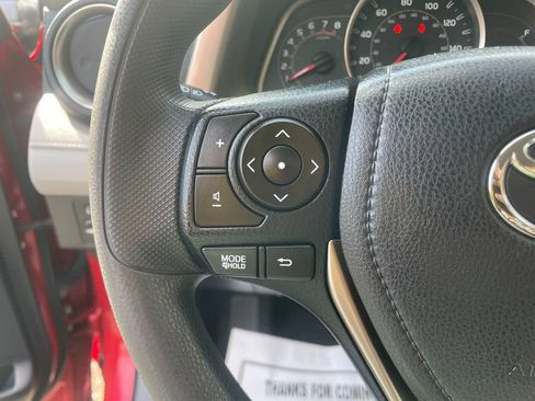 Used 2013 Toyota RAV4 LE AWD/4WD image 16