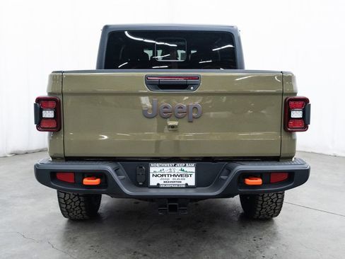 New 2026 Jeep Gladiator Mojave image 5
