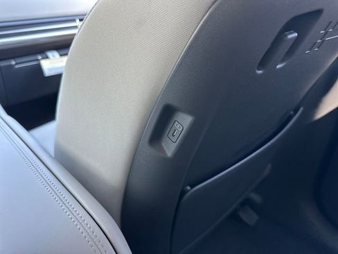 New 2026 Hyundai Santa Fe SE image 15