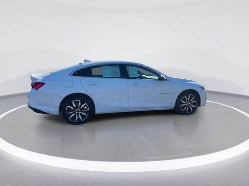 Used 2025 Chevrolet Malibu RS image 9