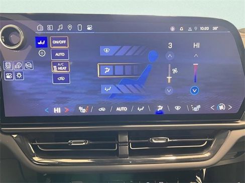 Certified 2024 Chevrolet Equinox EV RS image 19