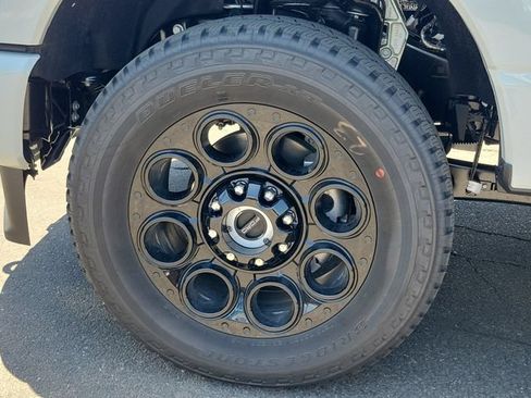 New 2026 Ford F250 Lariat w/ Black Appearance Package AWD/4WD image 5