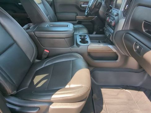 Used 2019 Chevrolet Silverado 1500 LT Trail Boss AWD/4WD image 25