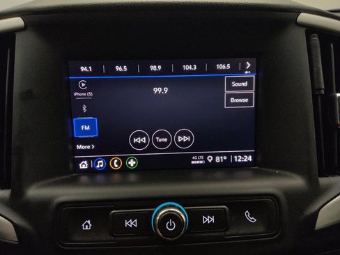 Used 2024 GMC Terrain SLE AWD/4WD image 25