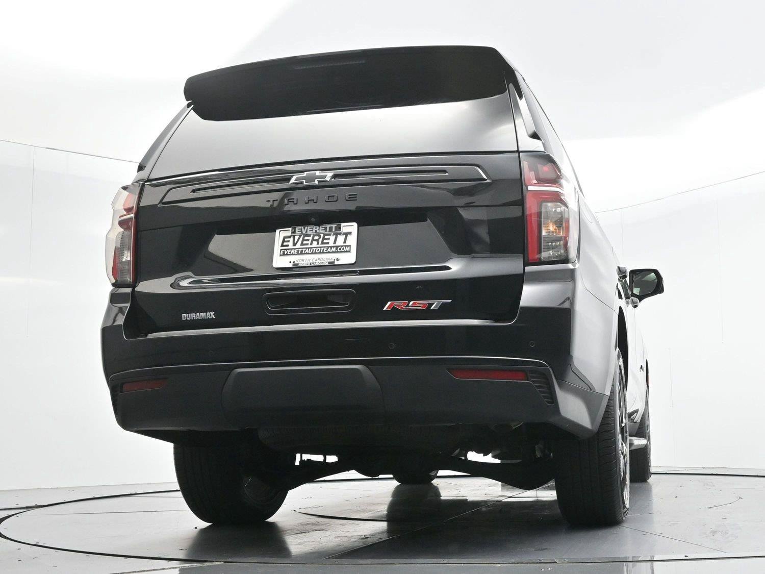 Used 2024 Chevrolet Tahoe RST w/ Luxury Package AWD/4WD image 57