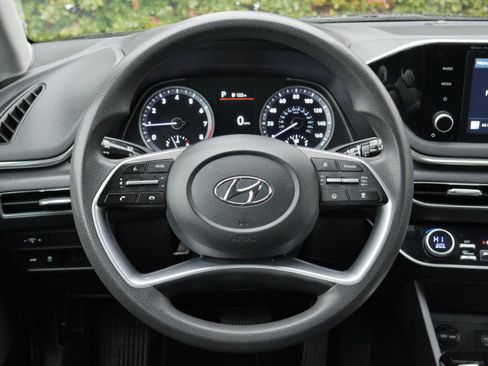 Used 2022 Hyundai Sonata SEL w/ Cargo Package image 6