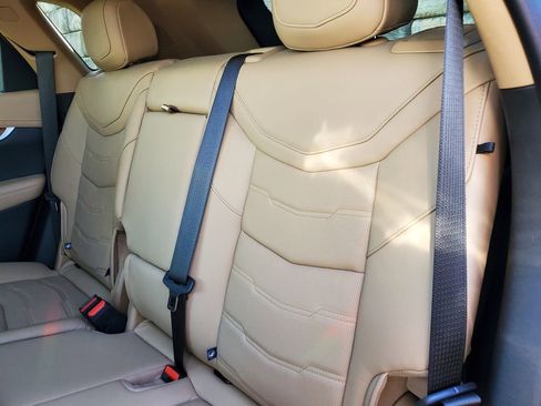 Used 2023 Cadillac XT5 Sportv w/ Platinum Package image 44