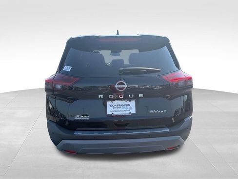 Used 2023 Nissan Rogue SV w/ SV Premium Package AWD/4WD image 4