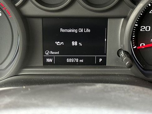 Used 2022 Chevrolet Silverado 1500 Custom image 24