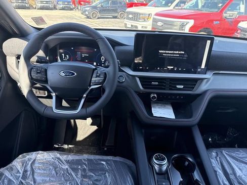 New 2026 Ford Explorer ST-Line image 7