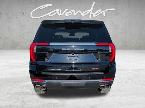 Used 2025 GMC Yukon Denali image 15