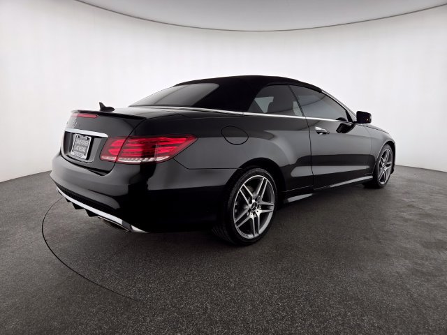 Used 2014 Mercedes-Benz E 550 Cabriolet image 2