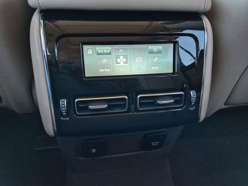 Used 2020 Lincoln Aviator Reserve w/ Equipment Group 202A AWD/4WD image 19