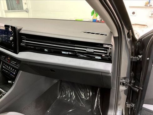 New 2026 Volkswagen Jetta SE image 26