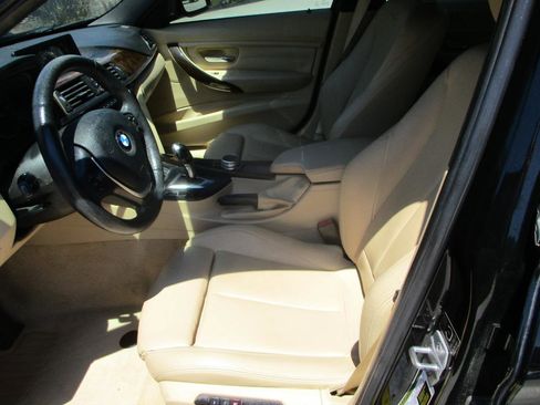 Used 2015 BMW 328i Sedan RWD image 16