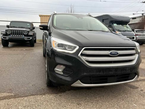 Used 2018 Ford Escape Titanium w/ Ford Safe & Smart Package image 5
